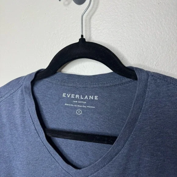 Everlane Mens Organic Tee Blue Cotton V-Neck T-Shirt Classic Fit Short Sleeve - Picture 4 of 6